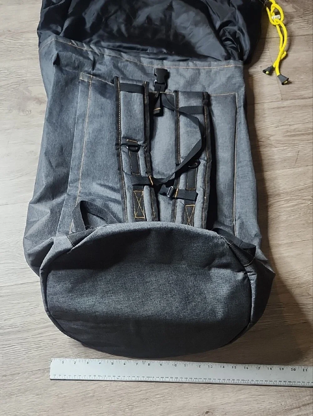 N/A sleek gray